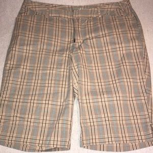 Women’s capris